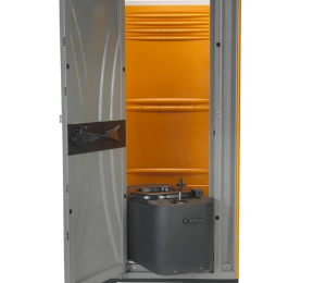 Biotualete ar izņemamu rezervuāru un noskalošanas sistēmu